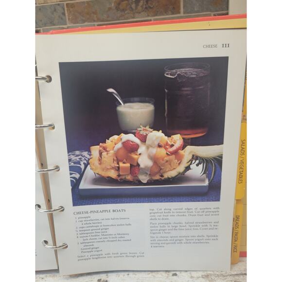 Vintage Betty Crocker Cookbook, Hardcover 5 Ring Binder 1978 New Revised Edition - Picture 6 of 8